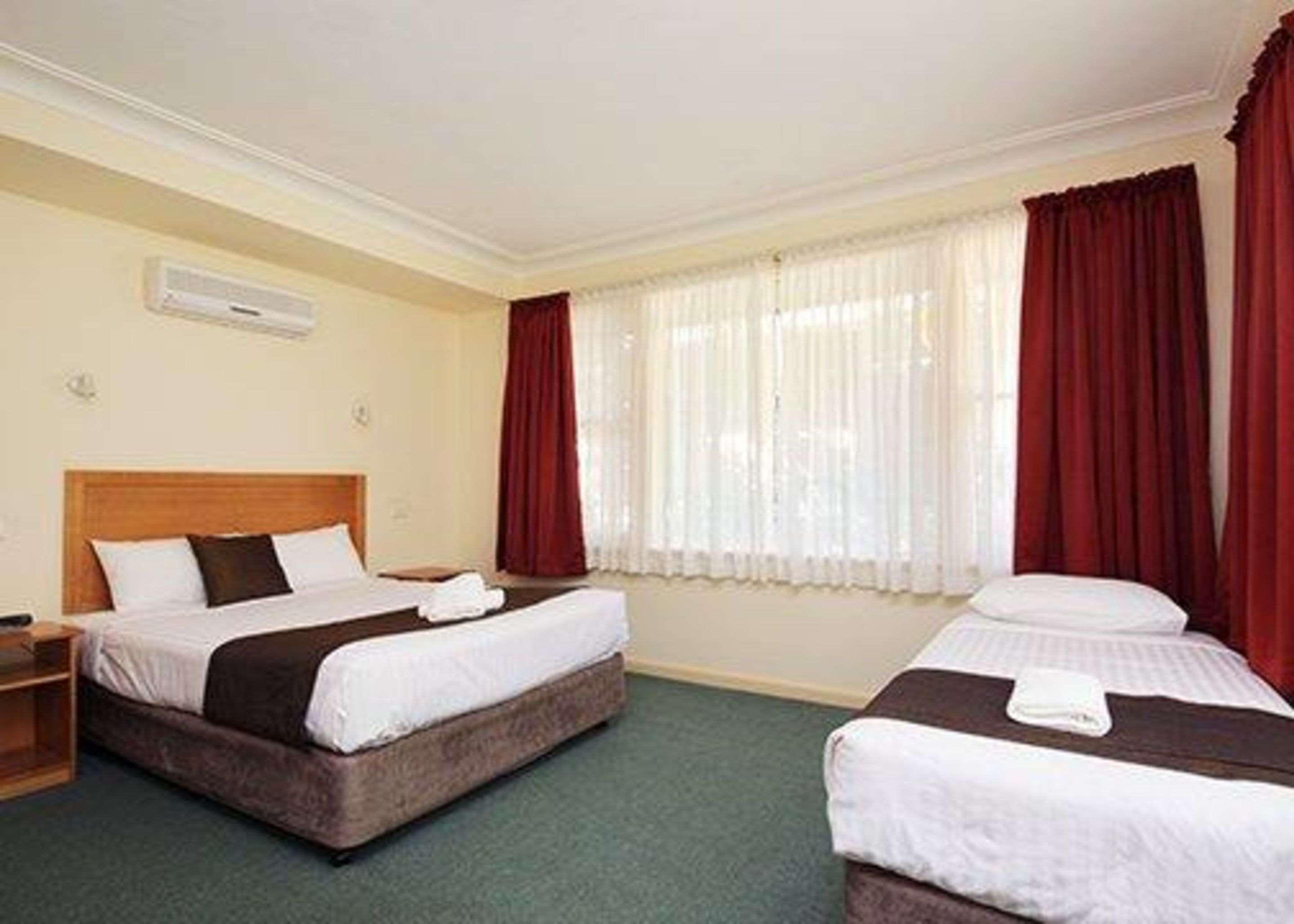 Quality Inn Grafton Esterno foto
