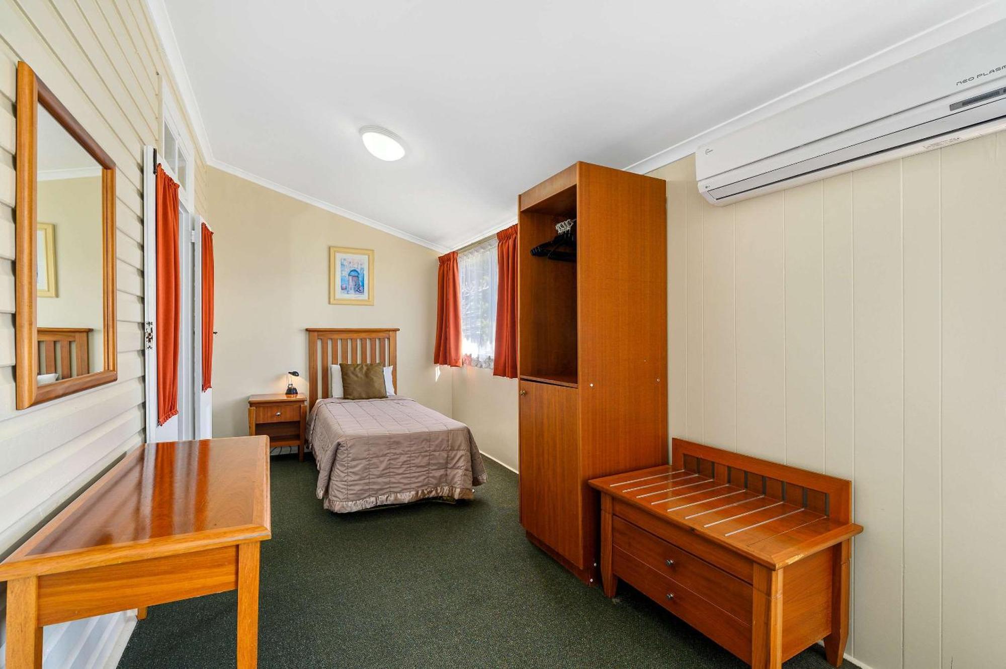 Quality Inn Grafton Esterno foto